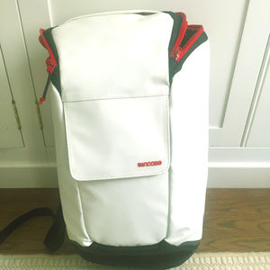 Incase Range Cycling Backpack Large